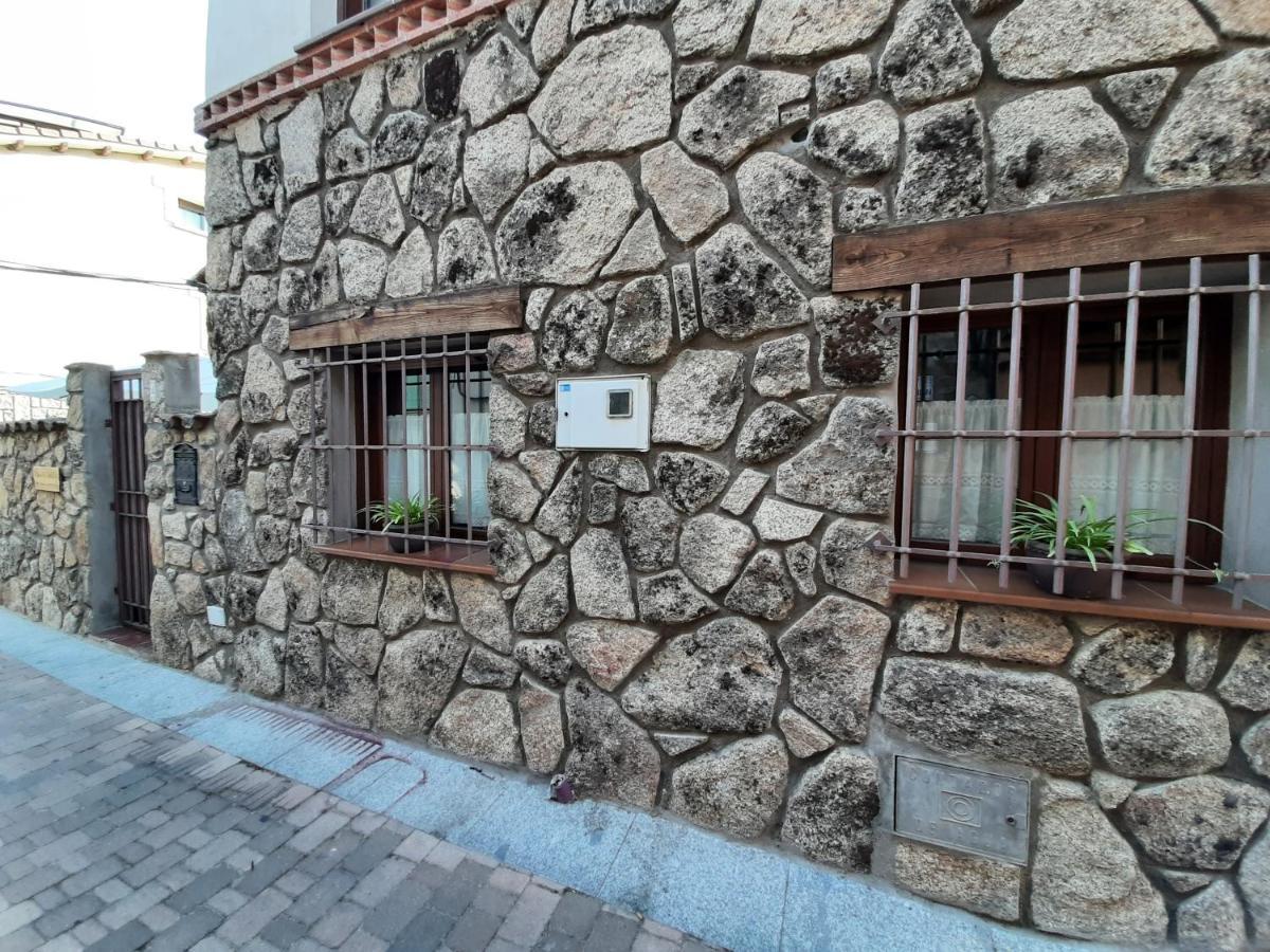 Willa Casa Con Patio Y Chimenea En Piedralaves Zewnętrze zdjęcie